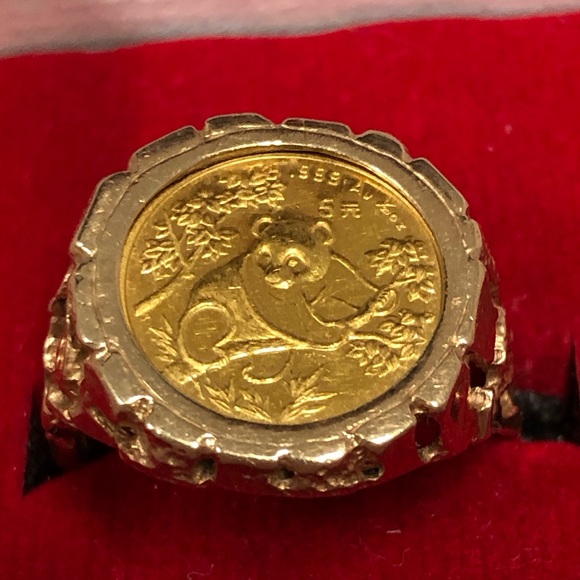 Beautiful, Collector’s Item You Can Show Off!! 1992 Solid Gold Panda Coin Ring!! - Picture 2 of 6
